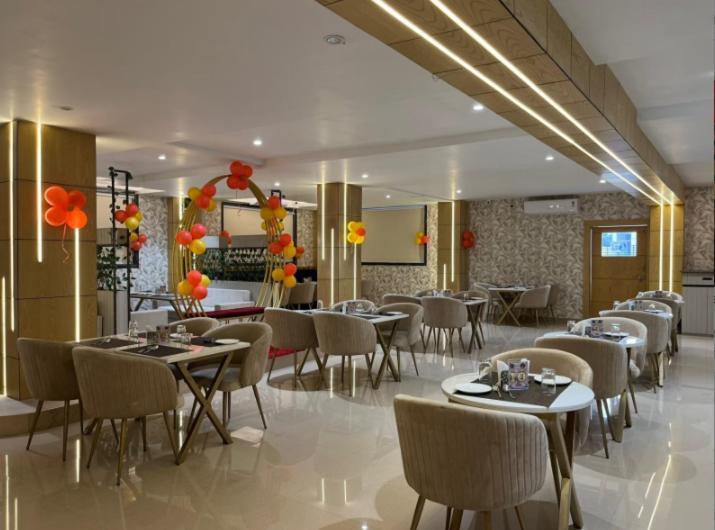 Hotel Emperor Paradise Bilaspur  Exterior photo