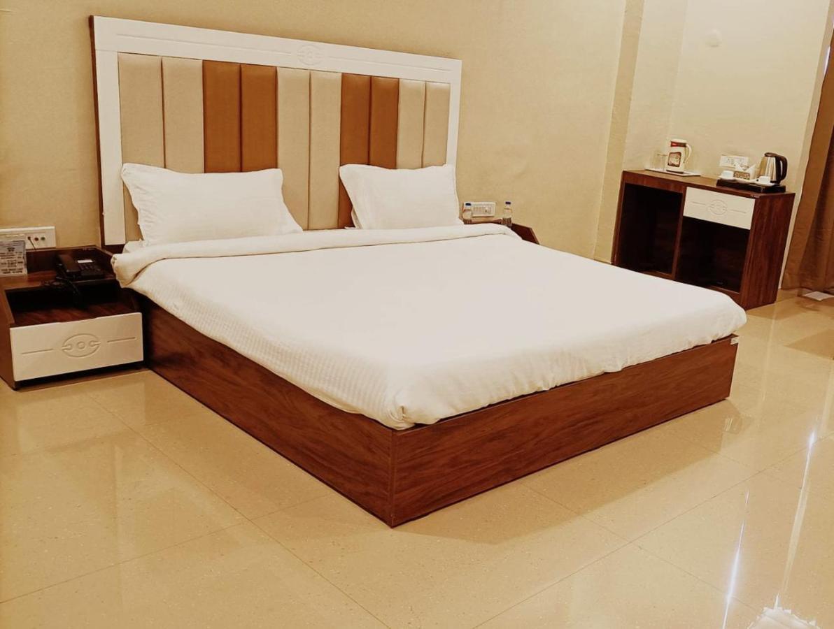 Hotel Emperor Paradise Bilaspur  Exterior photo
