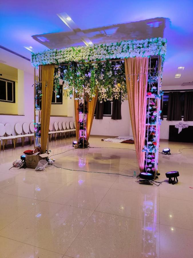 Hotel Emperor Paradise Bilaspur  Exterior photo